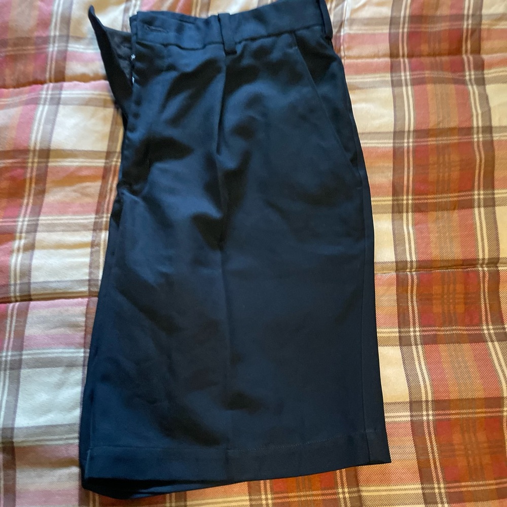 Men’s Nike Golf shorts size 34